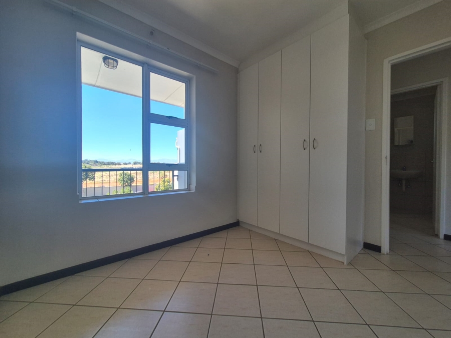 To Let 2 Bedroom Property for Rent in Buh Rein Estate Western Cape